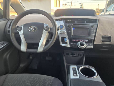 2012 Toyota Prius v Three