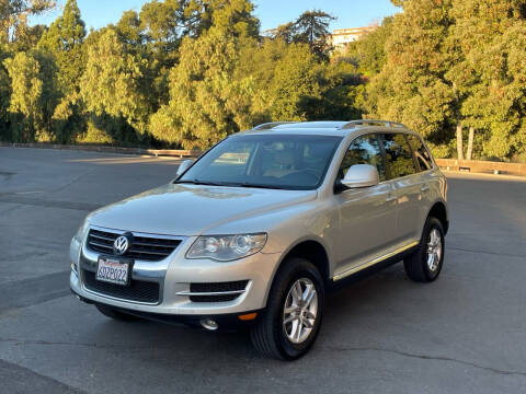 2008 Volkswagen Touareg 2