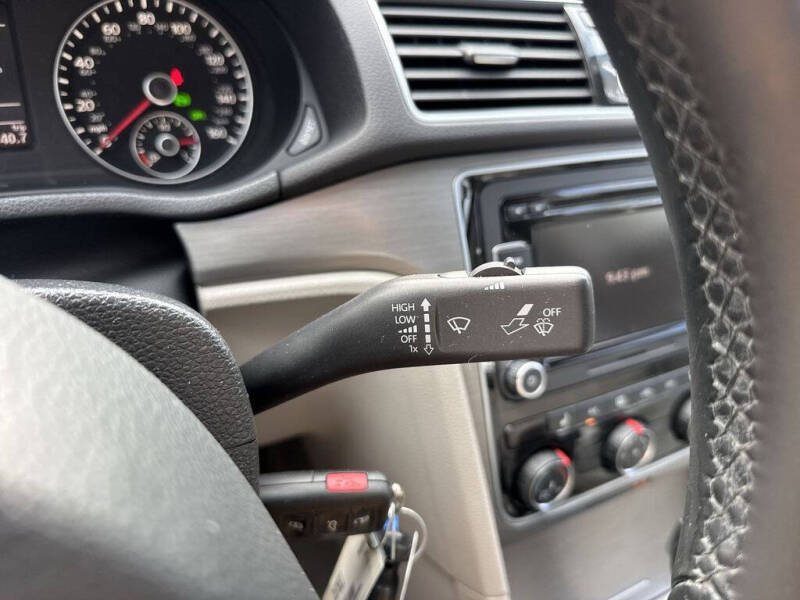 2014 Volkswagen Passat