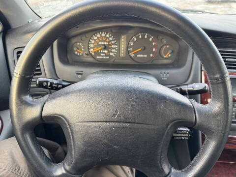 1999 Mitsubishi Diamante