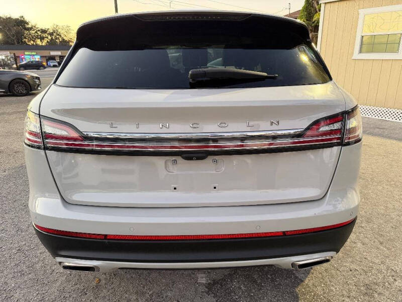 2022 Lincoln Nautilus Standard