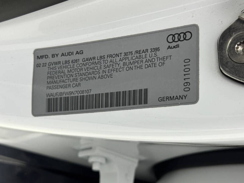 2022 Audi e-tron GT quattro Premium Plus