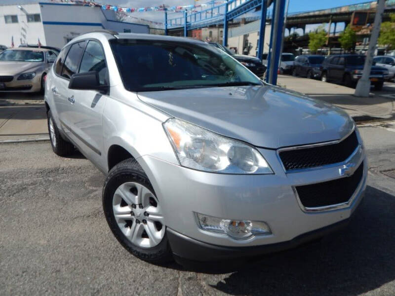 2010 Chevrolet Traverse LS