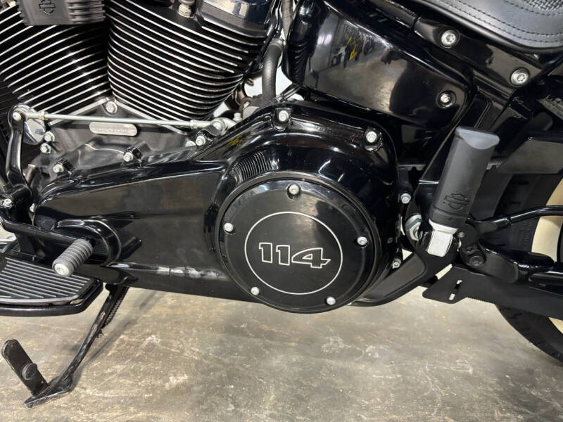 2018 Harley-Davidson FLHCS Heritage