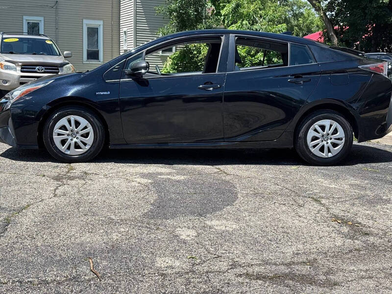 2016 Toyota Prius Two