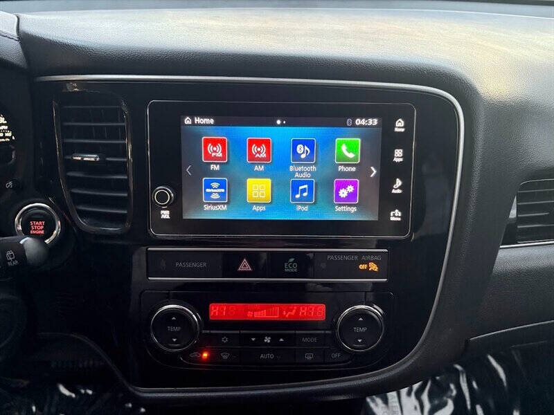 2019 Mitsubishi Outlander SE