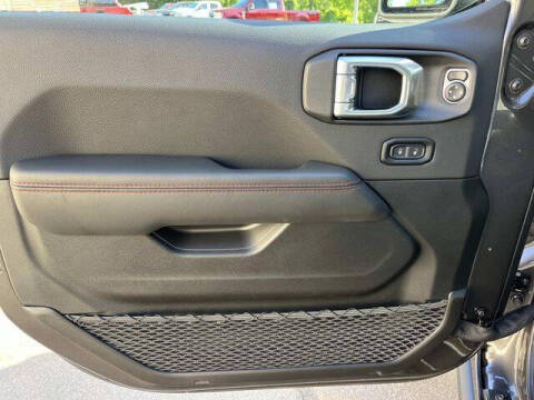 2026 Jeep Gladiator Shadow Ops