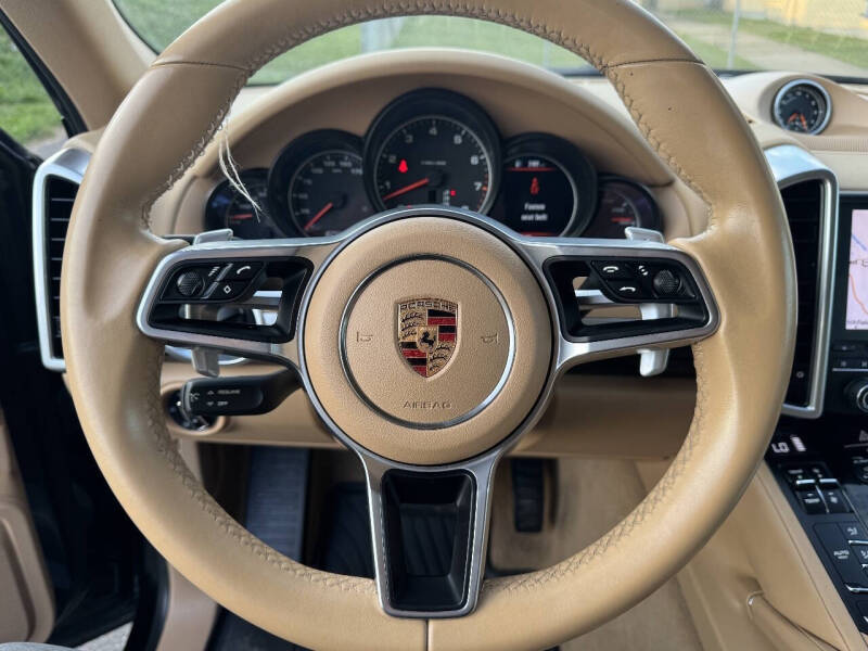 2017 Porsche Cayenne