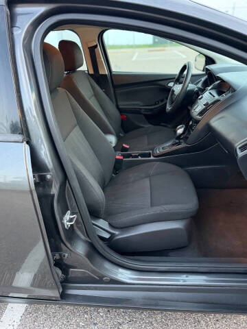 2017 Ford Focus SE