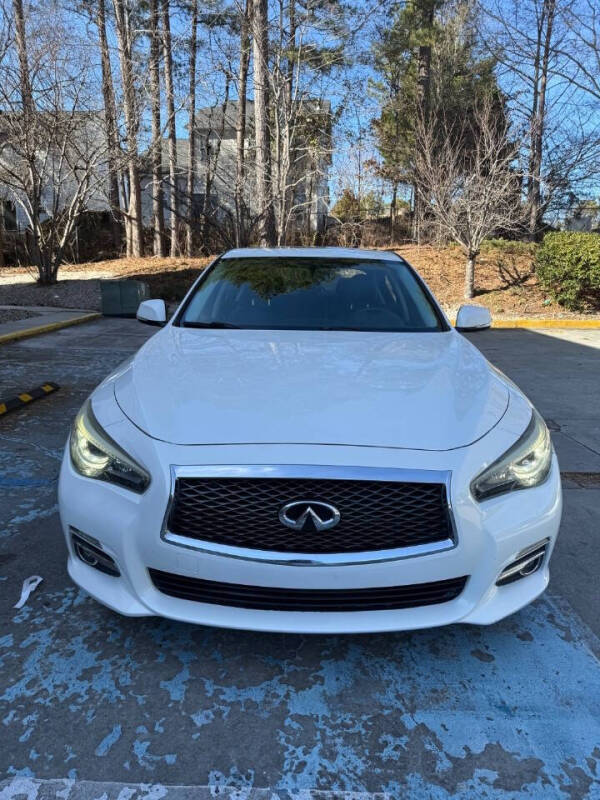 2015 Infiniti Q50 Premium