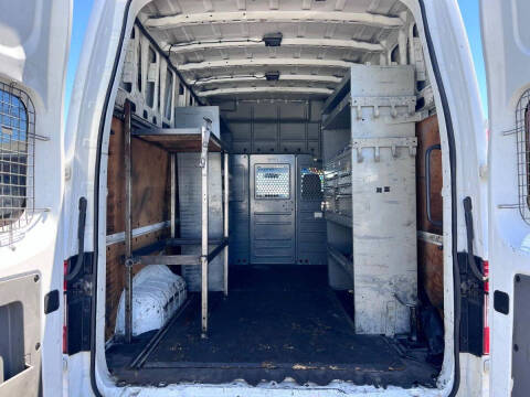 2016 Nissan NV