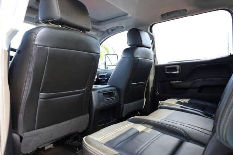 2017 GMC Sierra 2500HD Denali