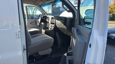 2019 Chevrolet Express 2500