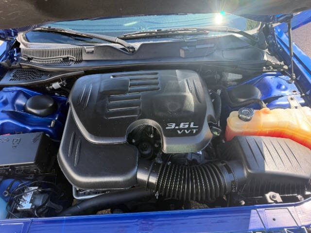 2022 Dodge Challenger SXT