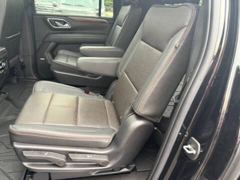 2022 Chevrolet Suburban High Country