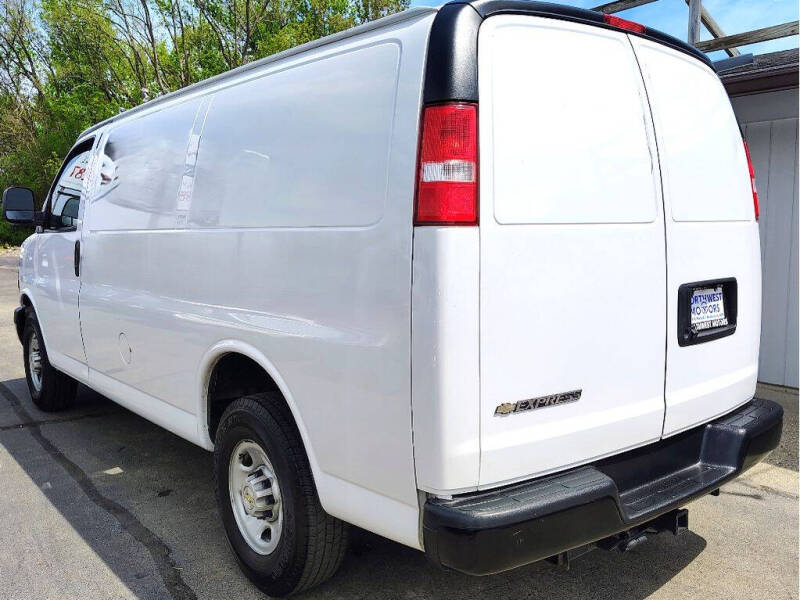 2020 Chevrolet Express 2500