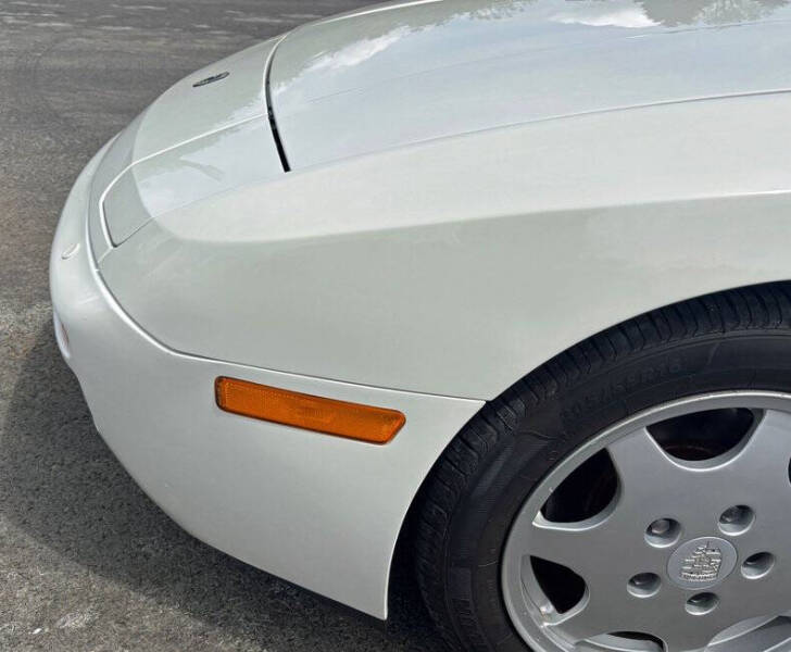 1990 Porsche 944 S2