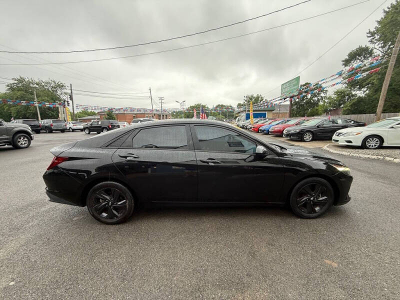 2022 Hyundai Elantra