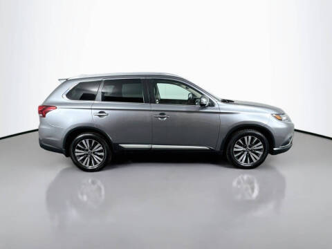 2019 Mitsubishi Outlander SEL