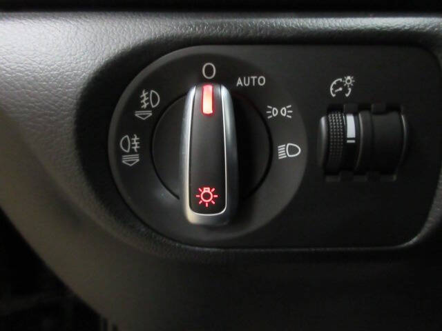 2015 Audi Q3 2.0T quattro Prestige