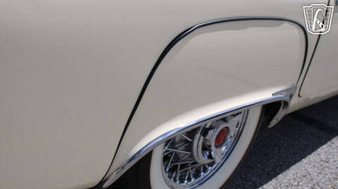 1957 Ford Thunderbird