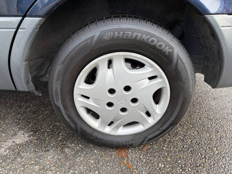 2001 Toyota Sienna LE