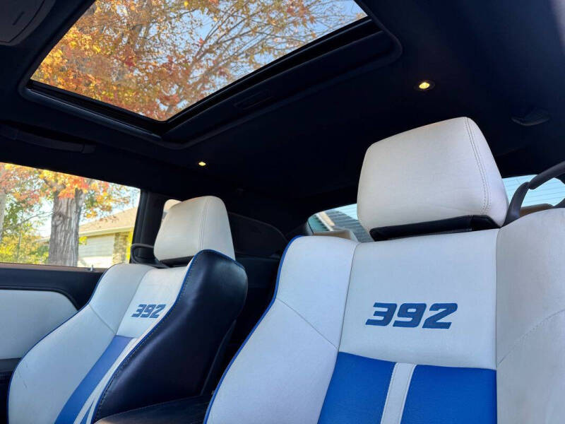 2011 Dodge Challenger SRT8 392