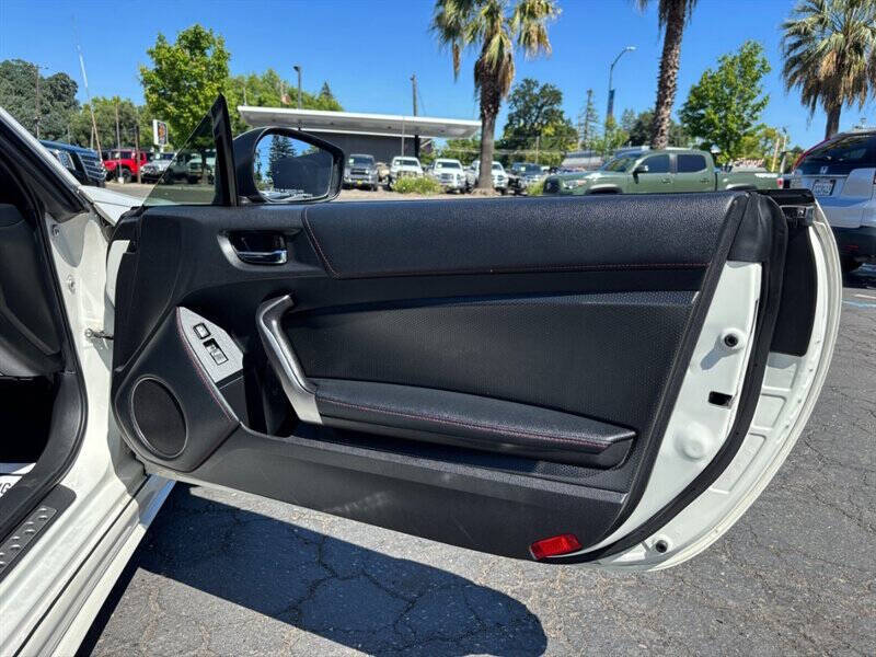 2015 Scion FR-S