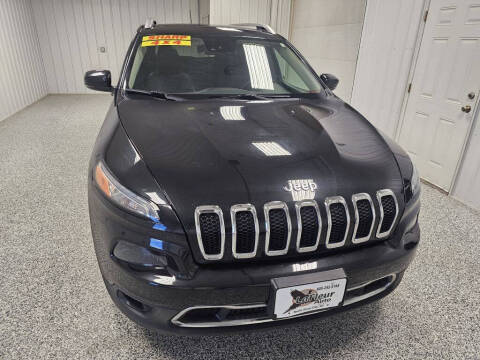 2015 Jeep Cherokee for sale at LaFleur Auto Sales in North Sioux City SD