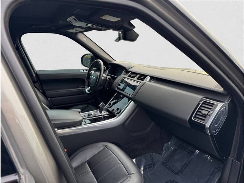 2020 Land Rover Range Rover Sport HSE