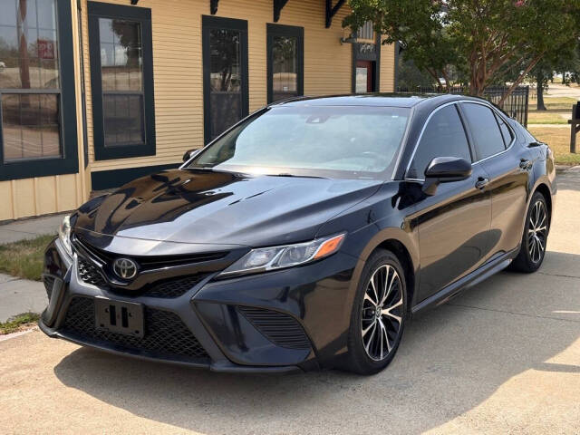 2019 Toyota Camry for sale at BANKERS AUTOS in Denton, TX