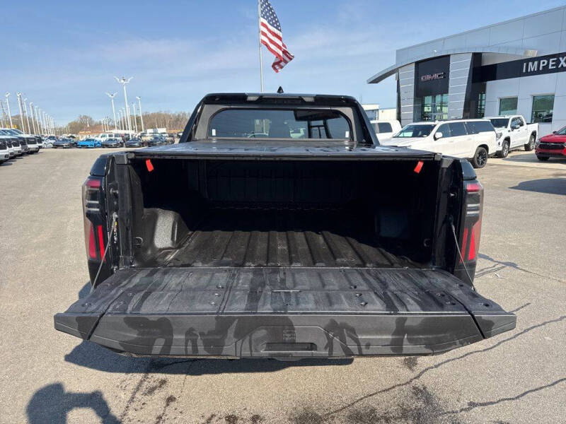 2025 GMC Sierra EV Denali