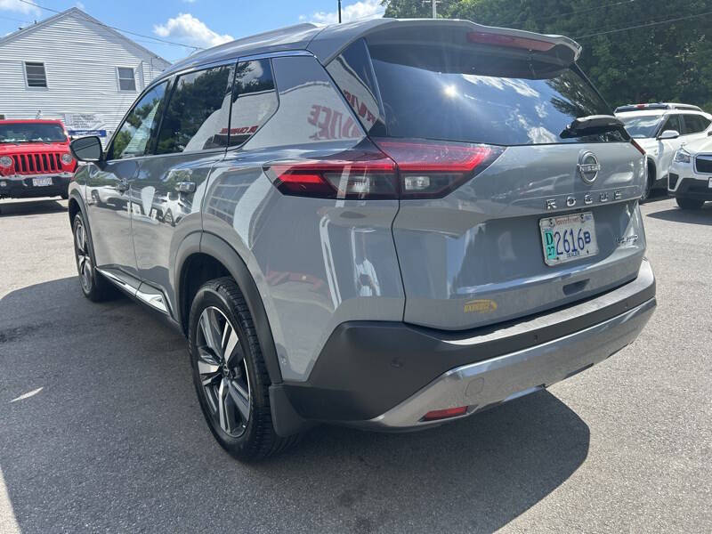 2023 Nissan Rogue SL