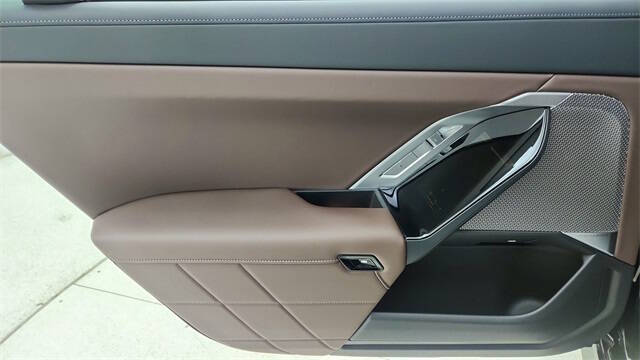 2024 BMW 7 Series 740i