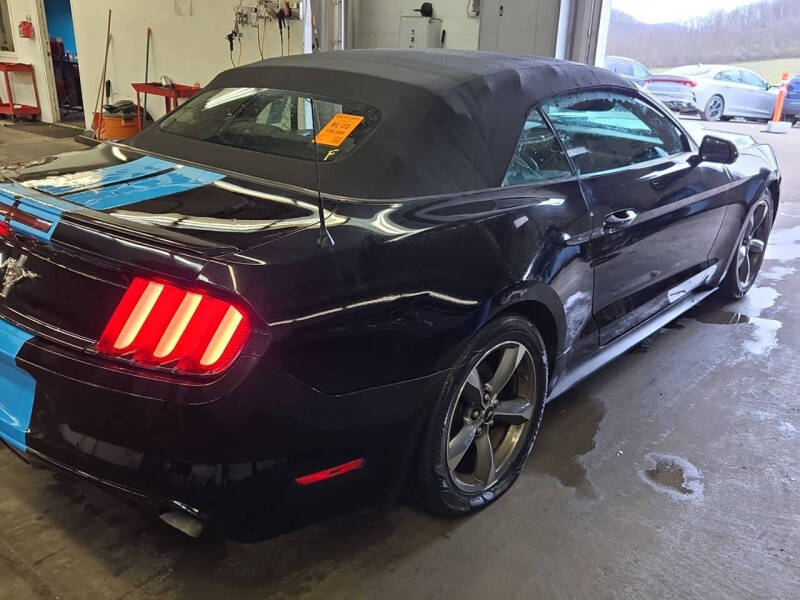 2015 Ford Mustang V6