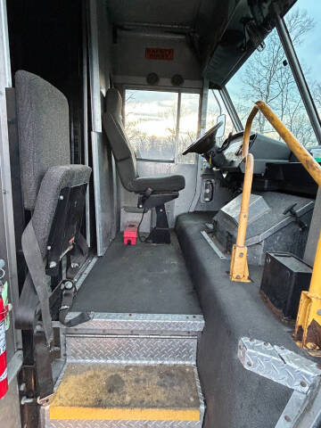 2012 Ford Stripped Chassis