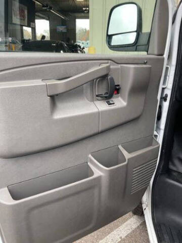 2020 Chevrolet Express 2500