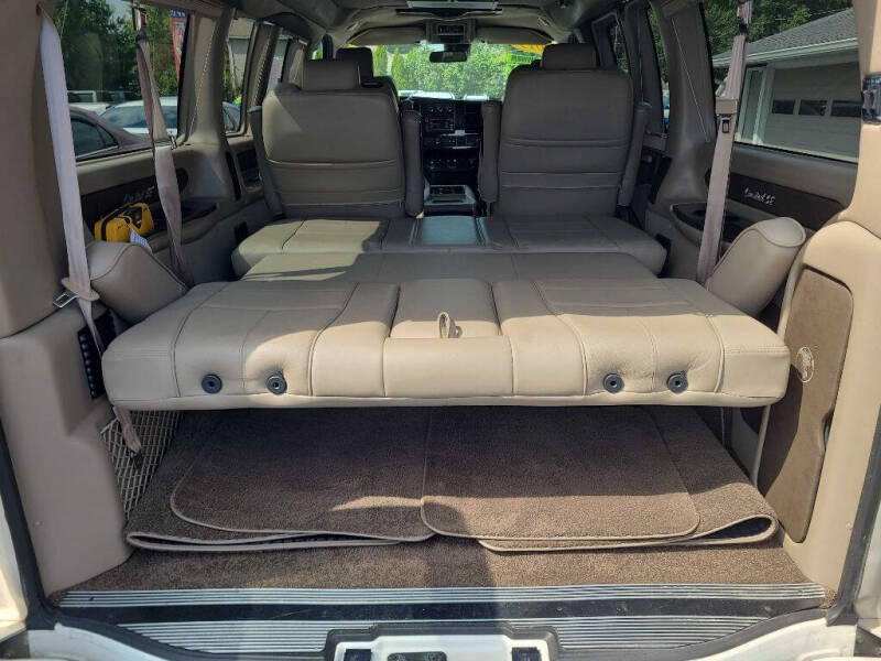 2019 GMC Savana 2500