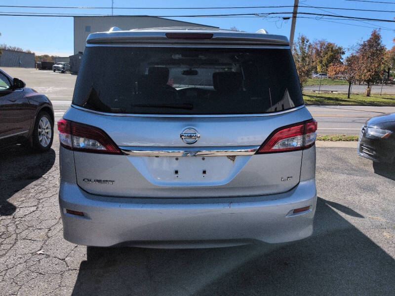 2011 Nissan Quest 3.5 LE