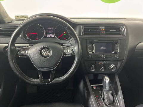 2015 Volkswagen Jetta