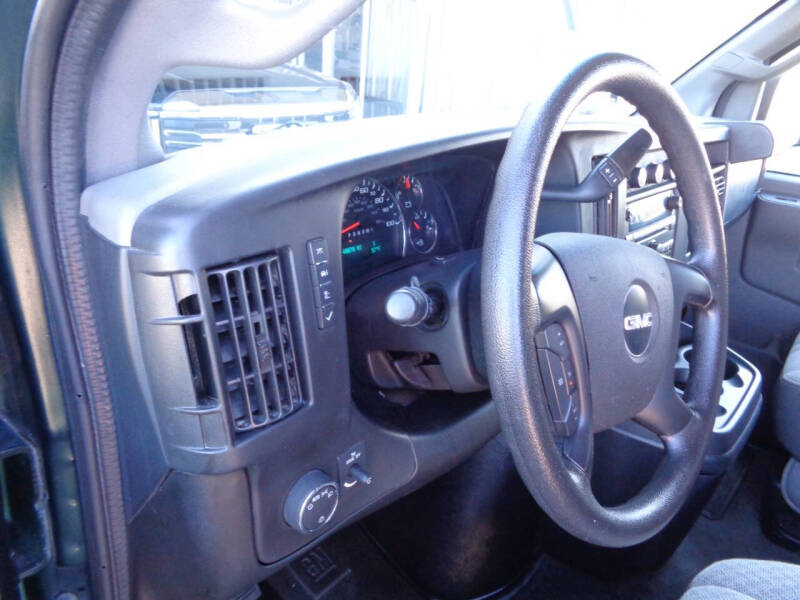 2016 GMC Savana LT 3500