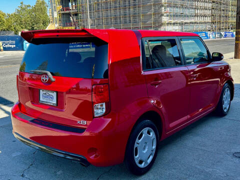 2013 Scion xB