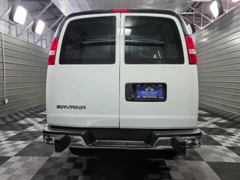 2021 GMC Savana 2500