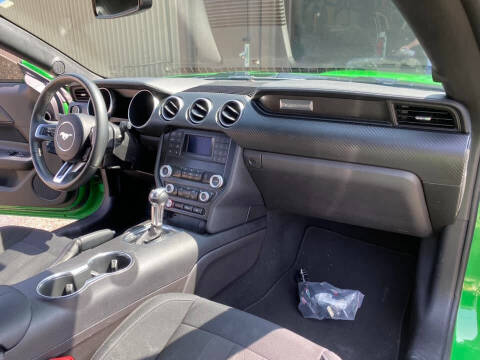 2019 Ford Mustang EcoBoost