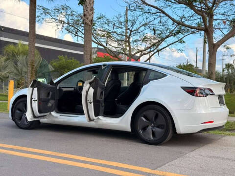 2019 Tesla Model 3 Standard Range