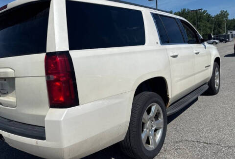 2015 Chevrolet Suburban LT