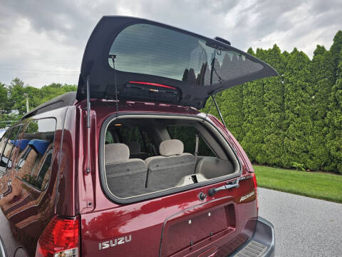 2004 Isuzu Ascender LS 7 Passenger