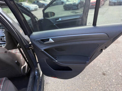 2019 Volkswagen Golf GTI