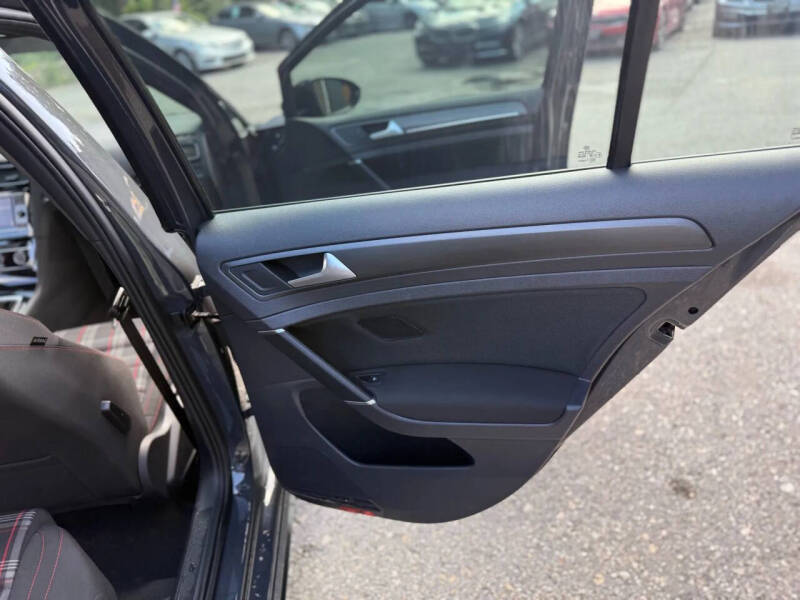 2019 Volkswagen Golf GTI