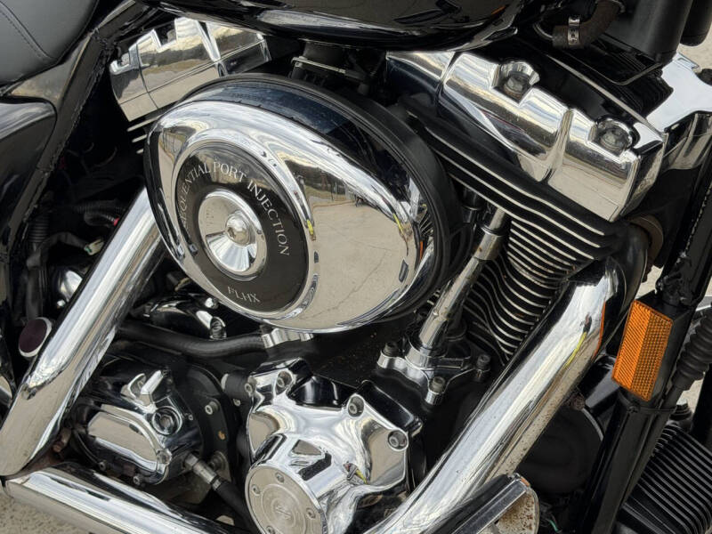 2006 Harley-Davidson FLHXI